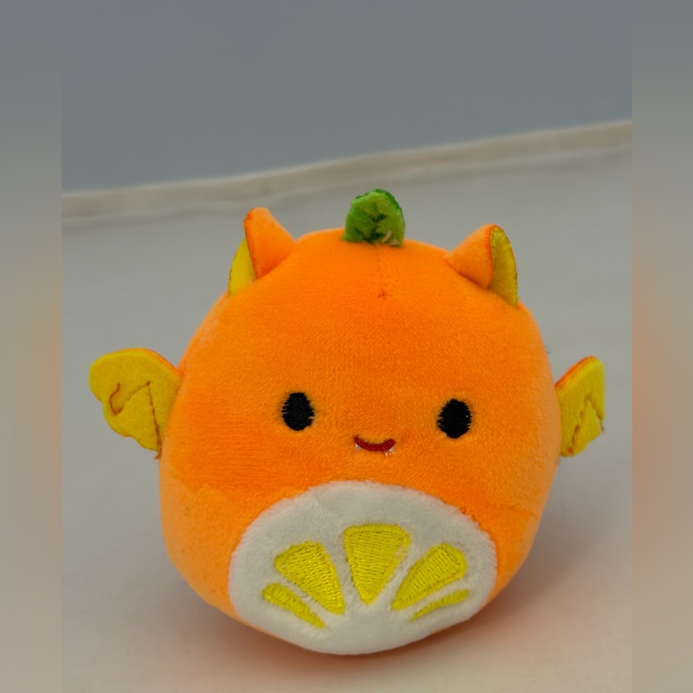 2023 Squishmallows Barnet The Orange Citrus Fruit Bat 2.5 Inch Plush
